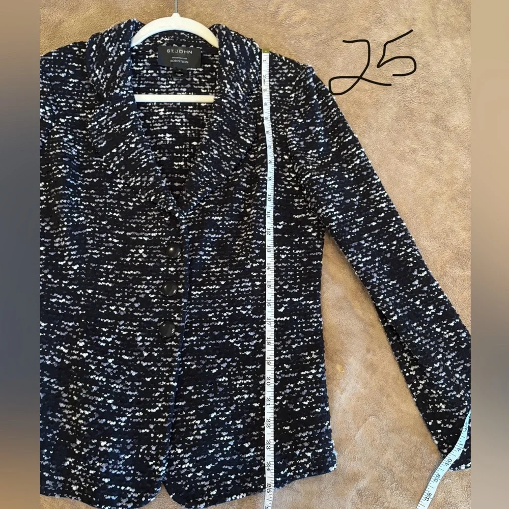 St. John Black and White Women's Tweed Jacket Size 10 - Picture 5 of 8